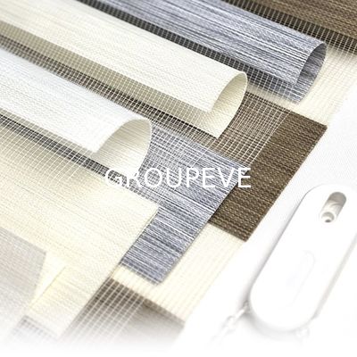 comprar Customized Durable Stripe 100% Polyester Zebra Blinds Fabric for Light Filtering Roller Shades Fabricação em linha