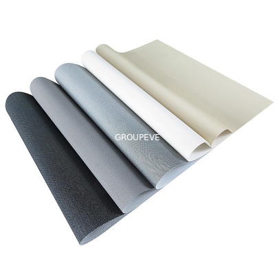 Bom preço. Tela cega exterior da proteção solar UV do Pvc da tela das cortinas de rolo do poliéster da prova para o jardim on-line